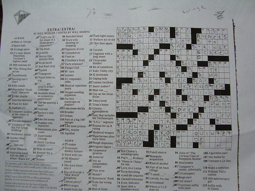 Image 1175987 for prototype 4351 in ImageNet from class crossword